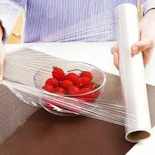 Diamond Cling Wrap 200Ft - Diamond Cling Wrap creates a tight seal around containers of any material, keeping your food fresher for longer by keeping the air out - 01090030283